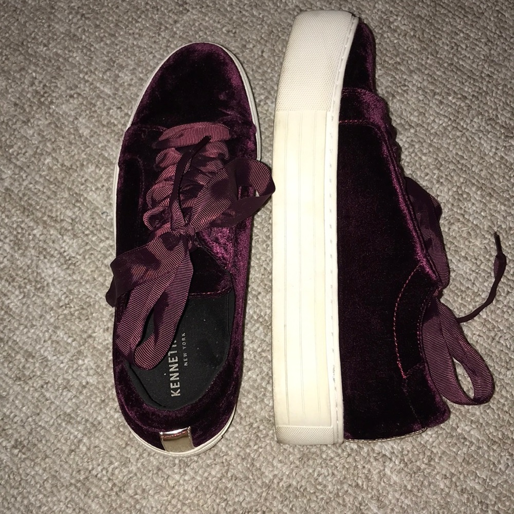 Velvet platform sneakers